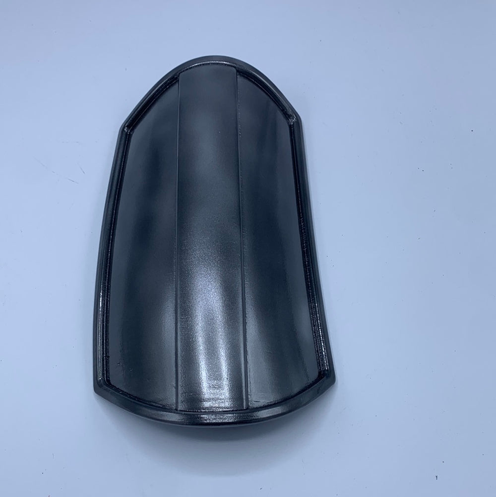 Din Djarin left leg armor Beskar