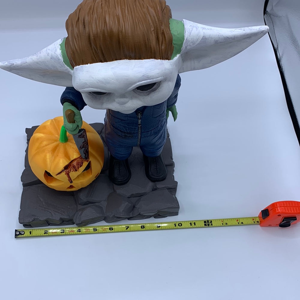 GroguMyers Halloween Statue
