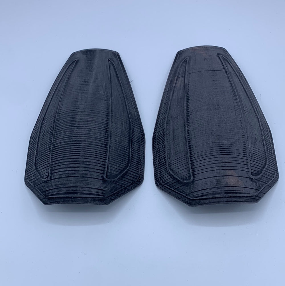 Koska Reeves Beskar hip armor cosplay