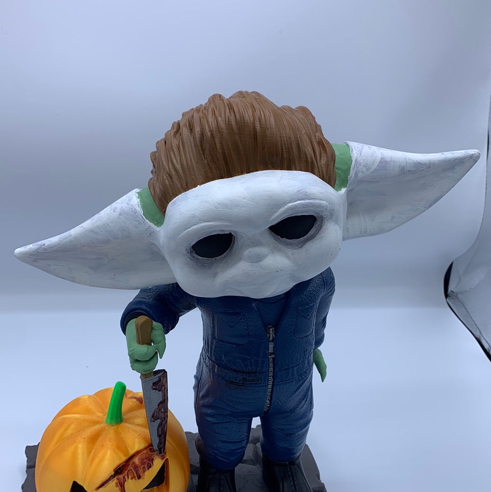 GroguMyers Halloween Statue