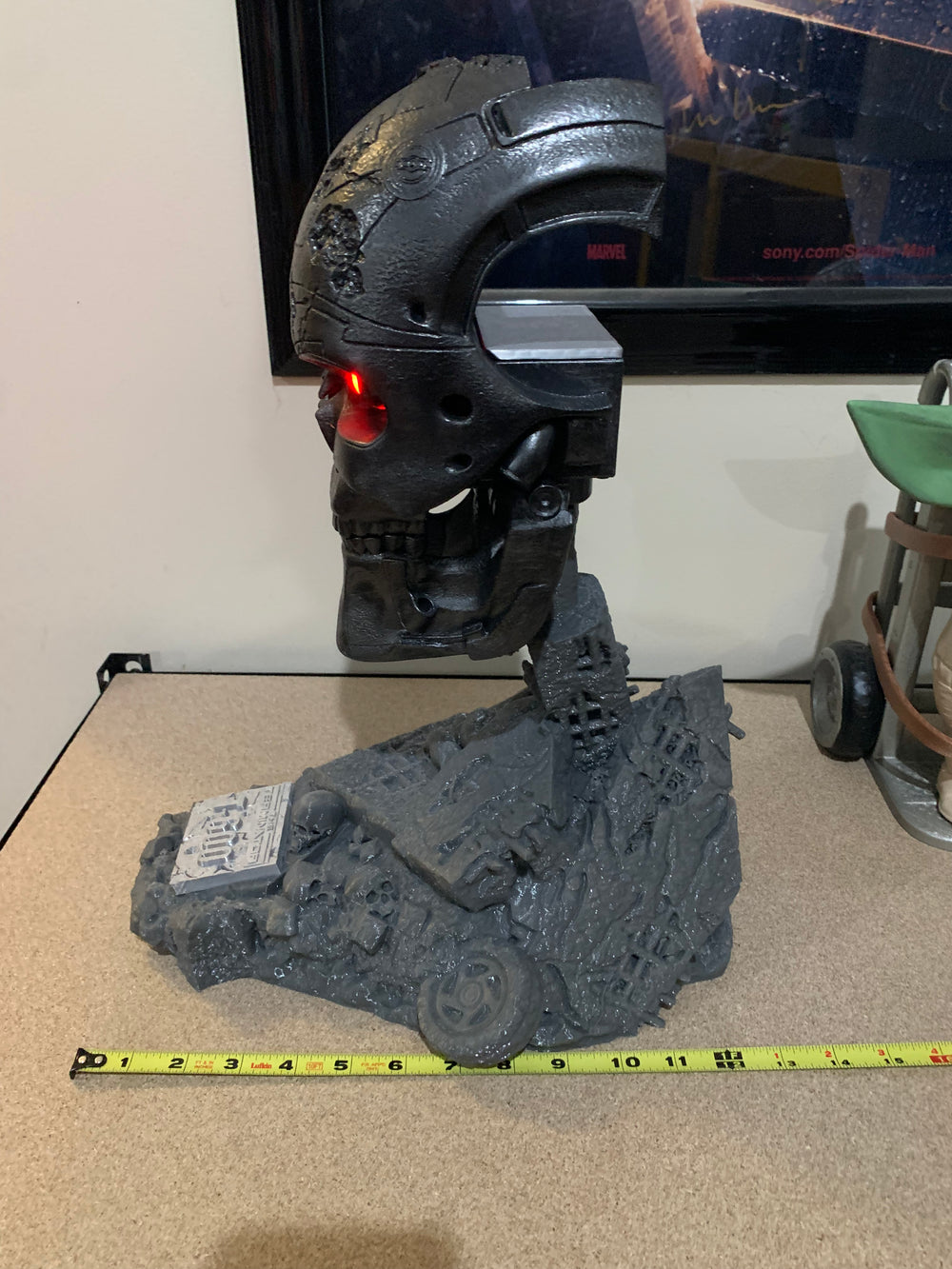 Terminator T600 life size statue