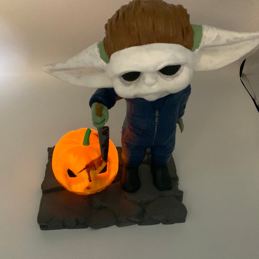 GroguMyers Halloween Statue