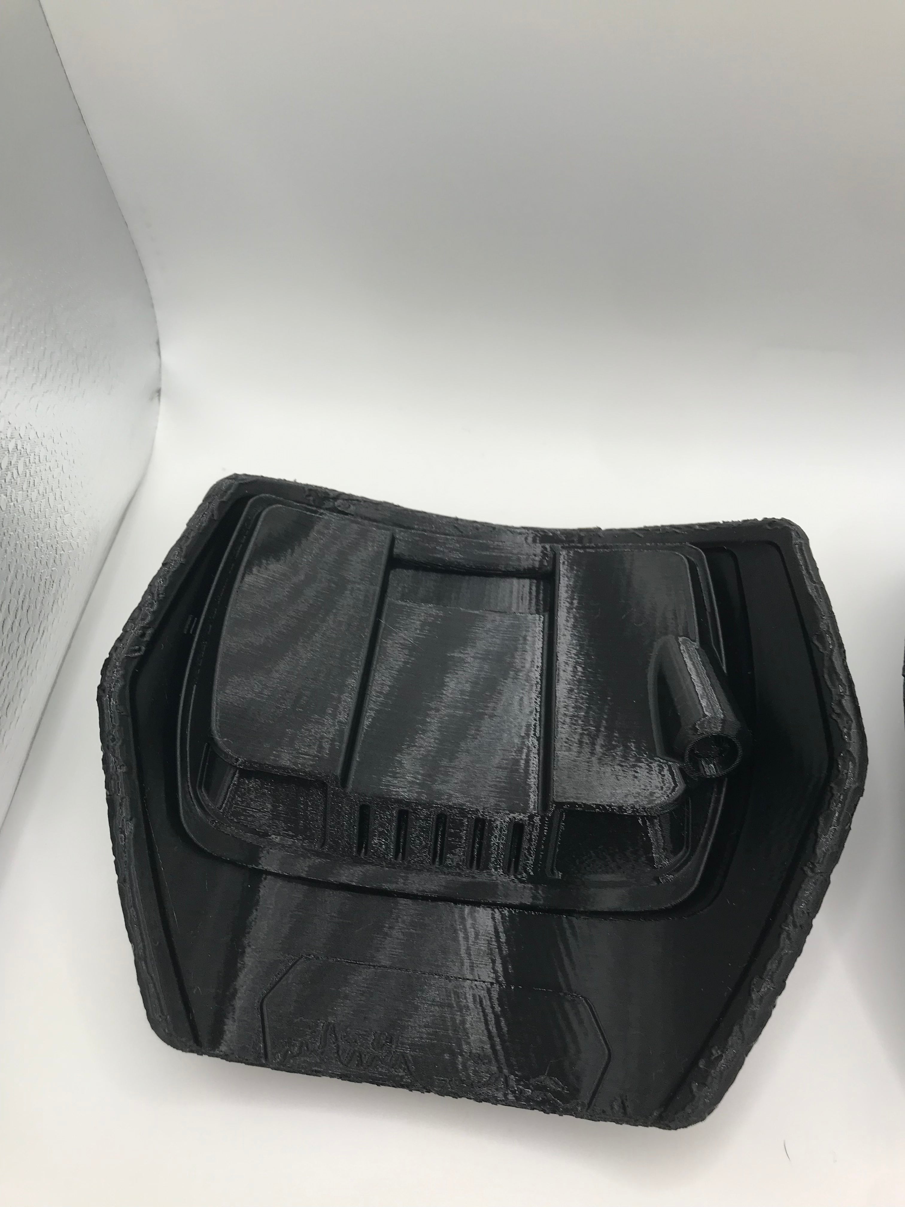 Boba Fett BoBF shoulder armor damaged