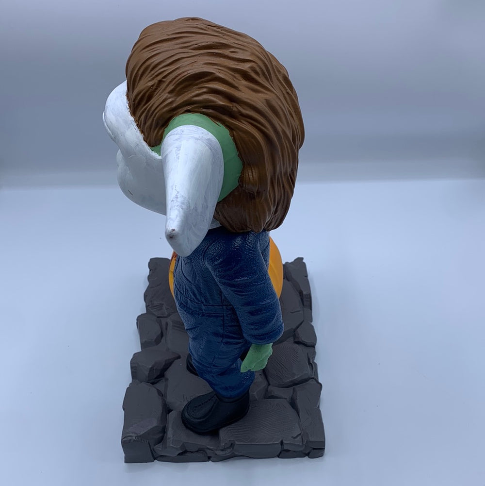 GroguMyers Halloween Statue