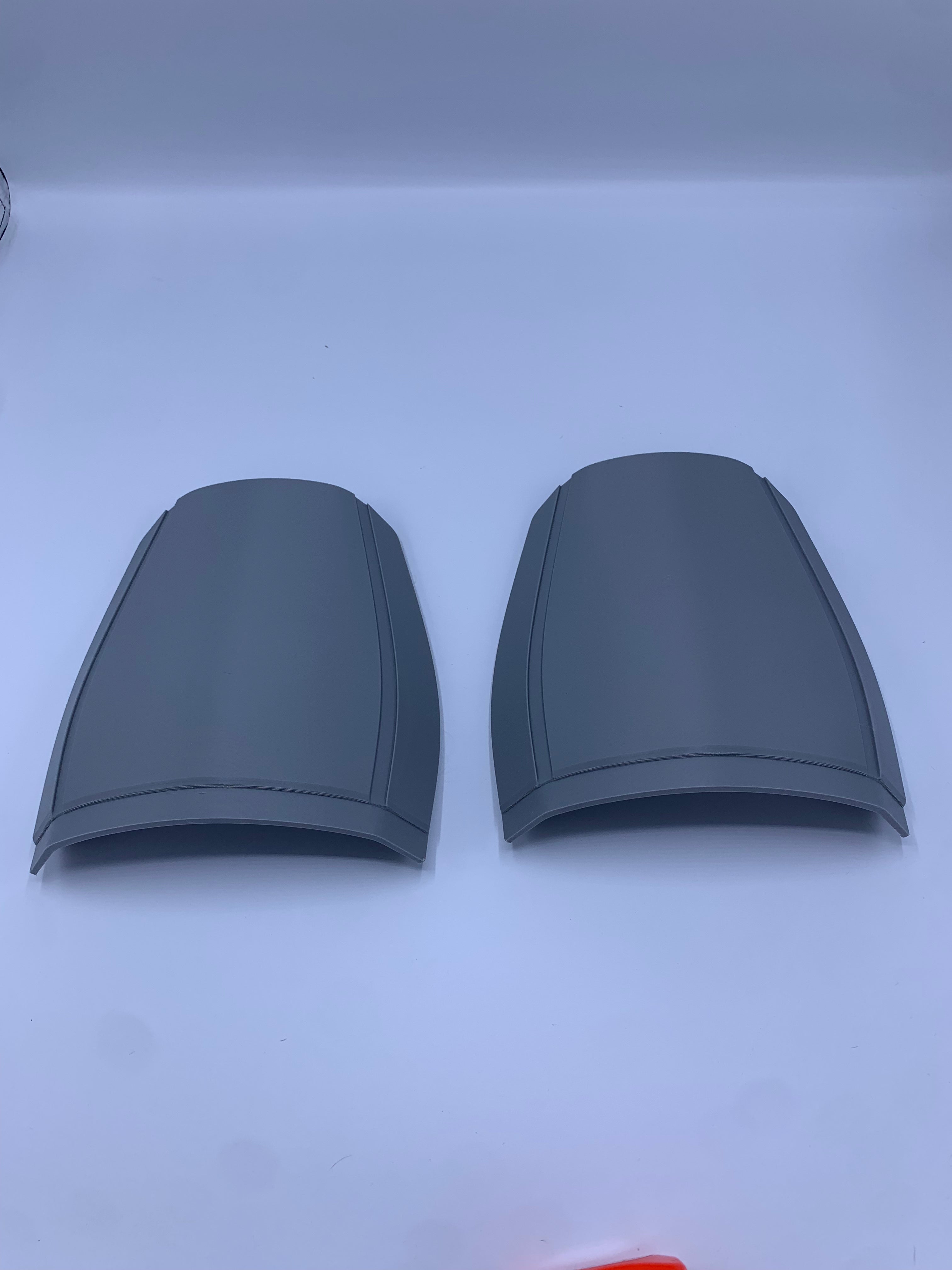 Din Djarin Beskar hip armor cosplay