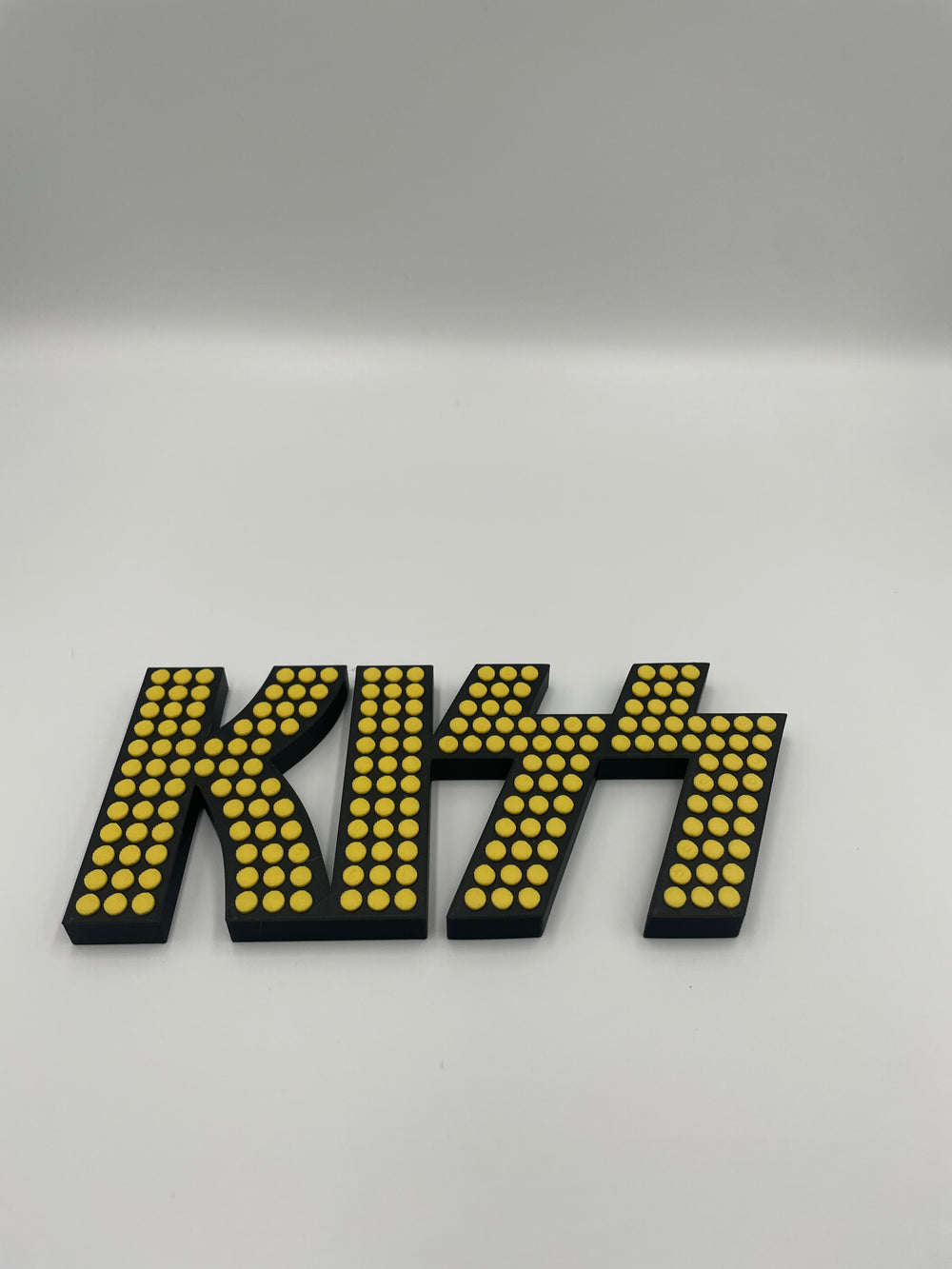 Kiss sign V2